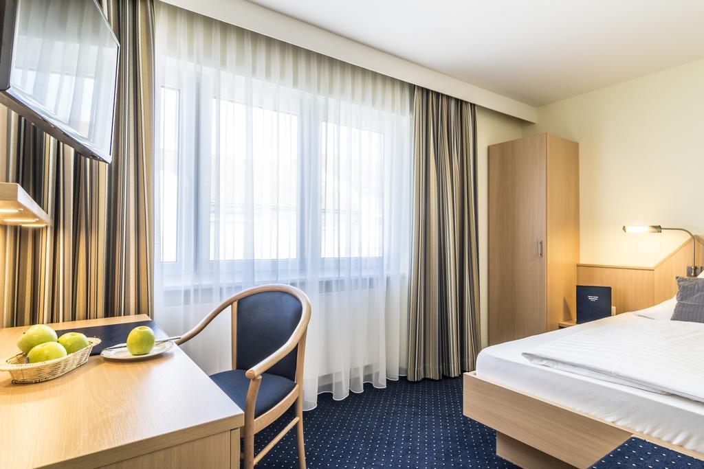 Hotel Garni Oberrhein Rheinfelden  Buitenkant foto
